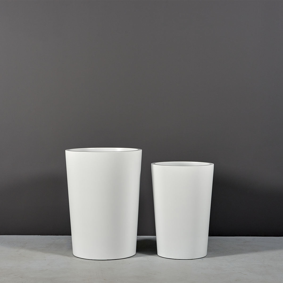Tegel Round Tapered Planter, in real life