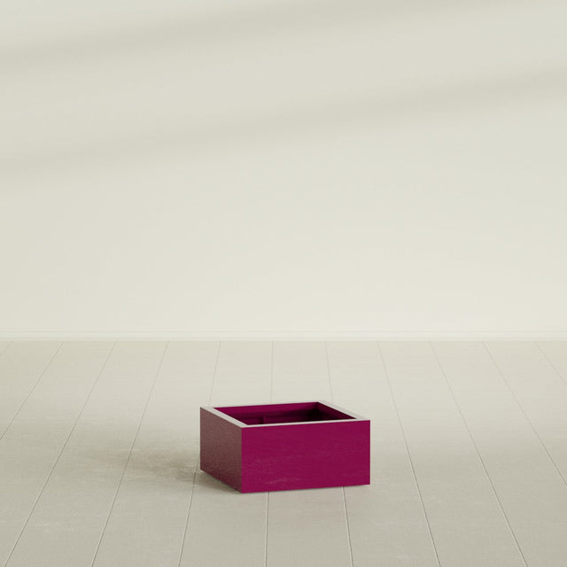Antwerp corner fiberglass planter in Gloss Eggplant