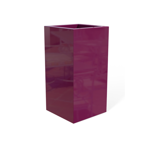 Hollywood Corner Planter in Gloss Eggplant