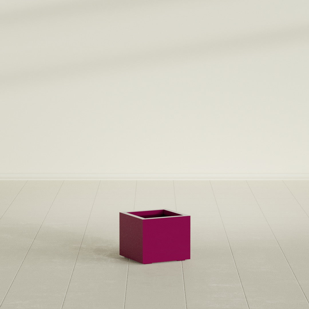 Cuba corner fiberglass planter in Gloss Eggplant