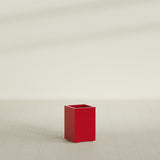 Tolga corner fiberglass planter in Gloss Red