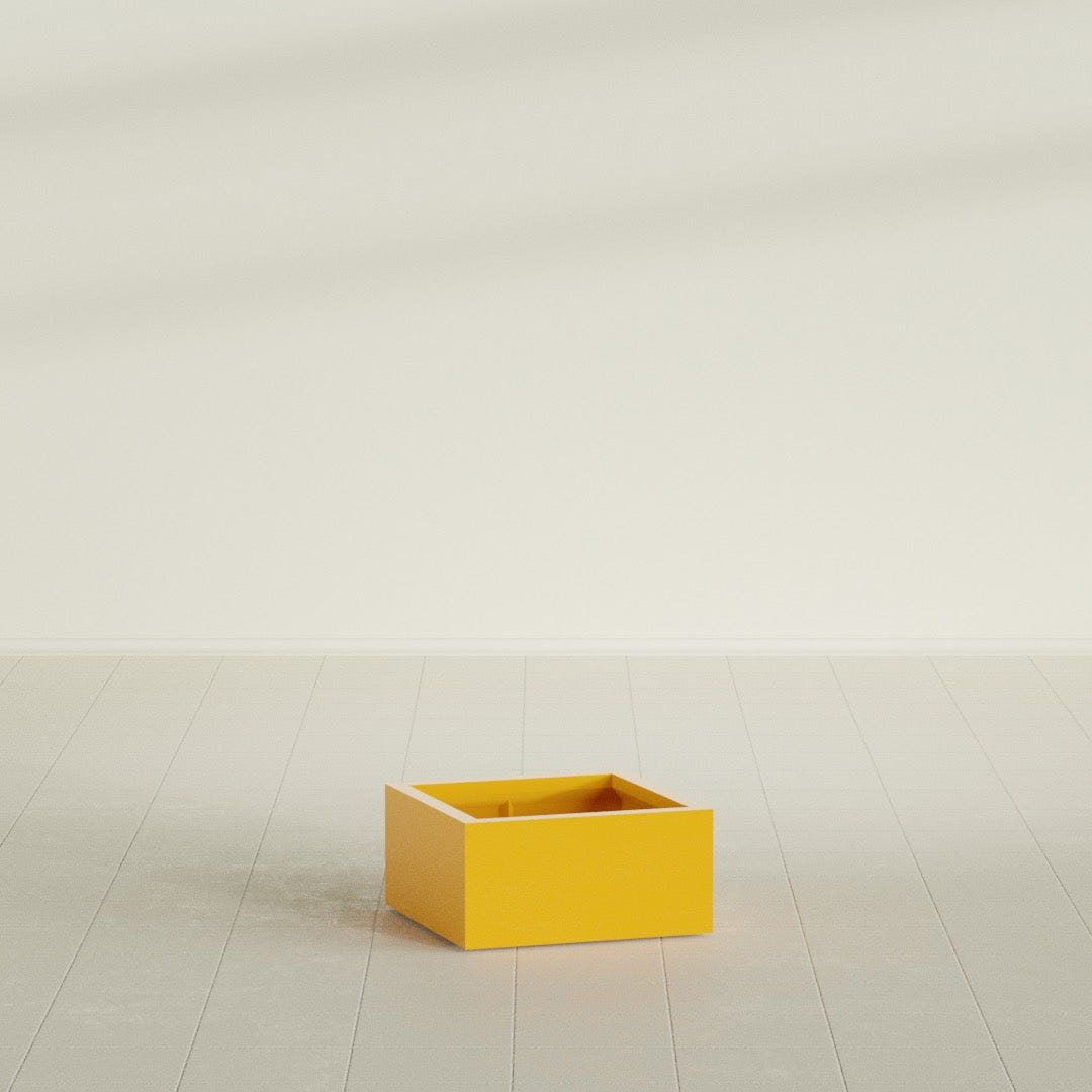 Antwerp corner fiberglass planter in Gloss Saffron