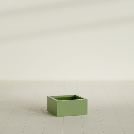 Antwerp corner fiberglass planter in Satin Green