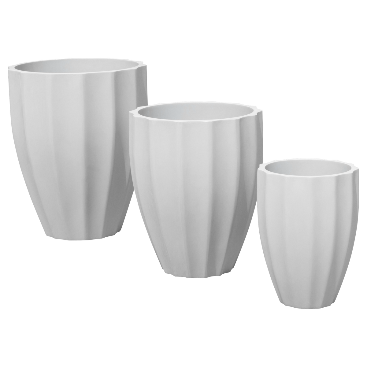 Alicante fluted fiberglass planter shown in all sizes side by side in a studio render for comparing sizes: D 15 in × 21 in, D 22 in × 27 in, D 26 in × 32 in
