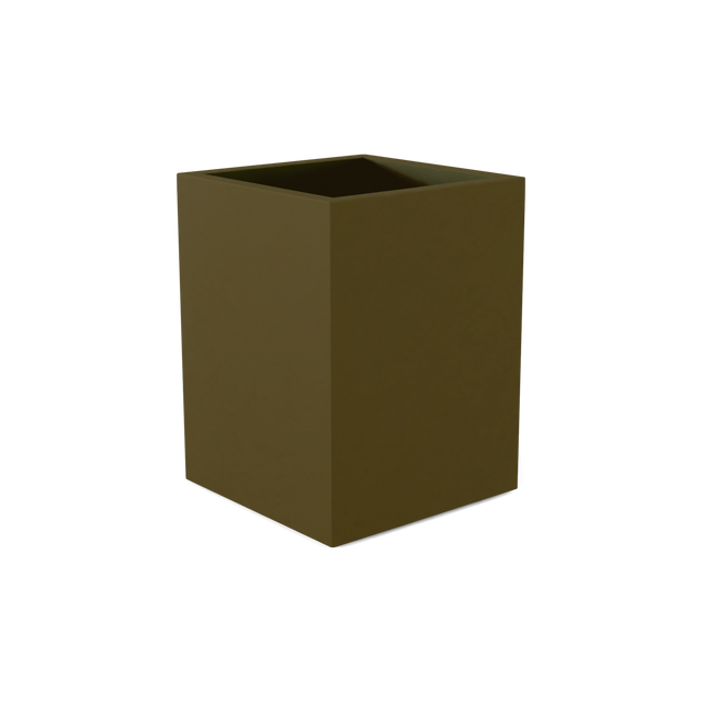 Brisbane corner fiberglass planter in Matte Bronze