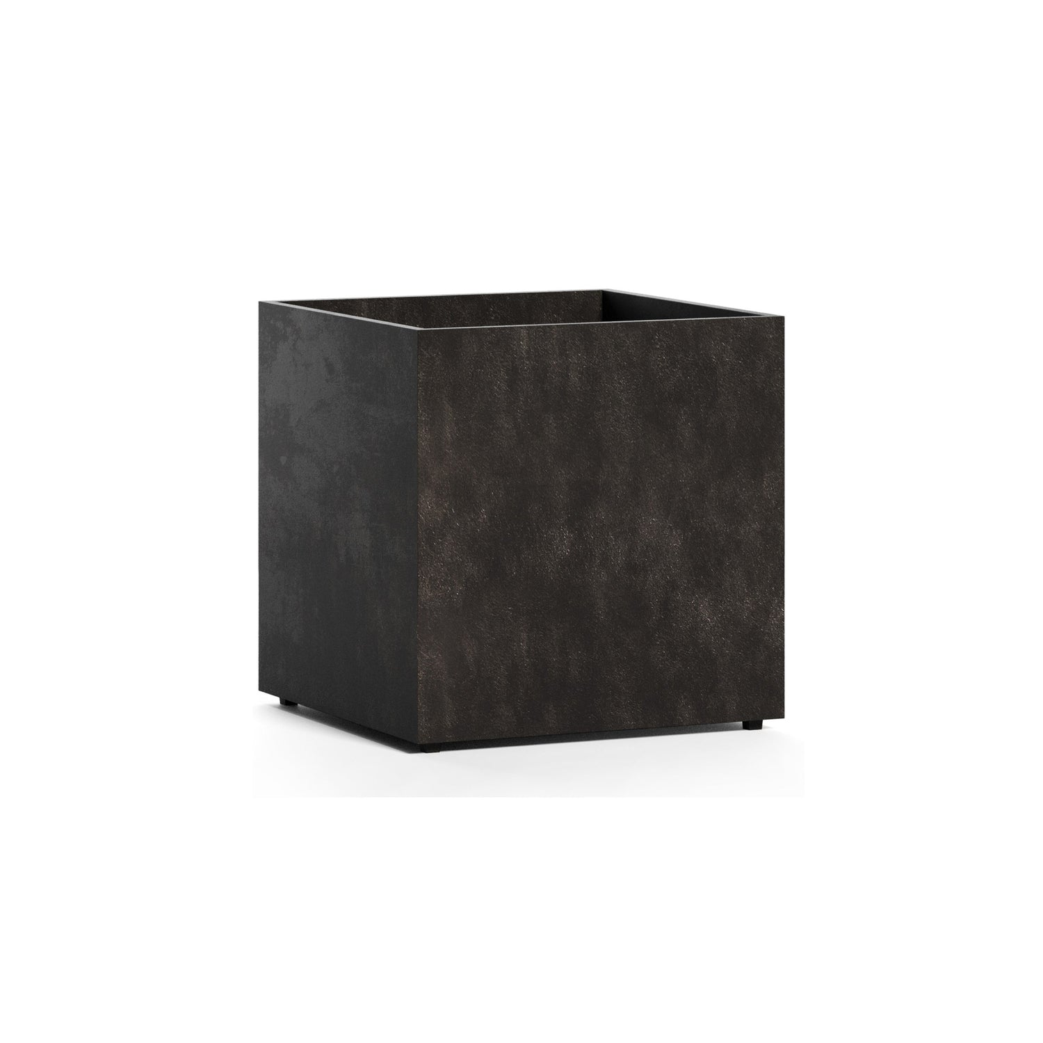 Reglito Cube fiberglass planter in Brown Stone, 19.7 in L x 19.7 in D x 20.3 in H