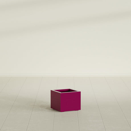 Cuba corner fiberglass planter in Gloss Eggplant