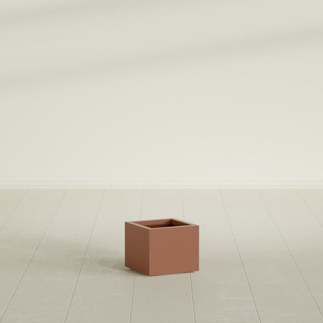 Cuba corner fiberglass planter in Matte Terra Cotta