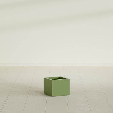 Cuba corner fiberglass planter in Satin Green