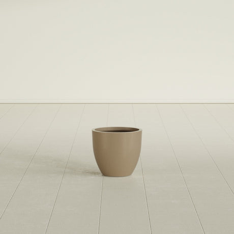 Wannsee Round Planter in Gloss Metallic Gold, 15"D × 13"H, shown empty
