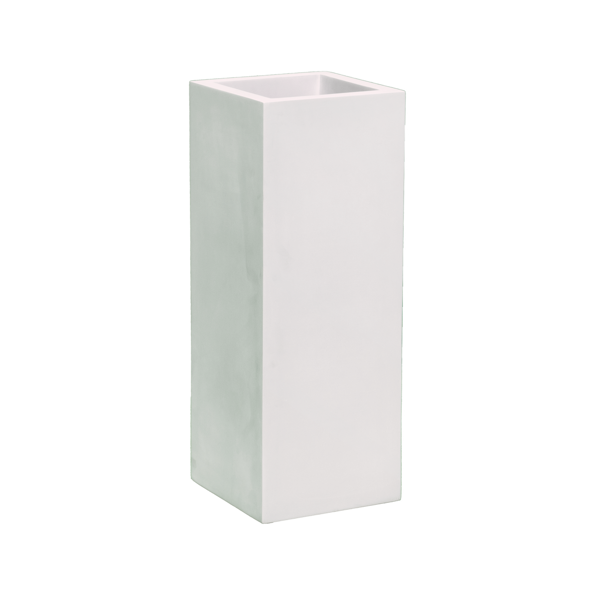 Delray corner fiberglass planter in Gloss Bright White, 12 × 12 × 32 in, studio render