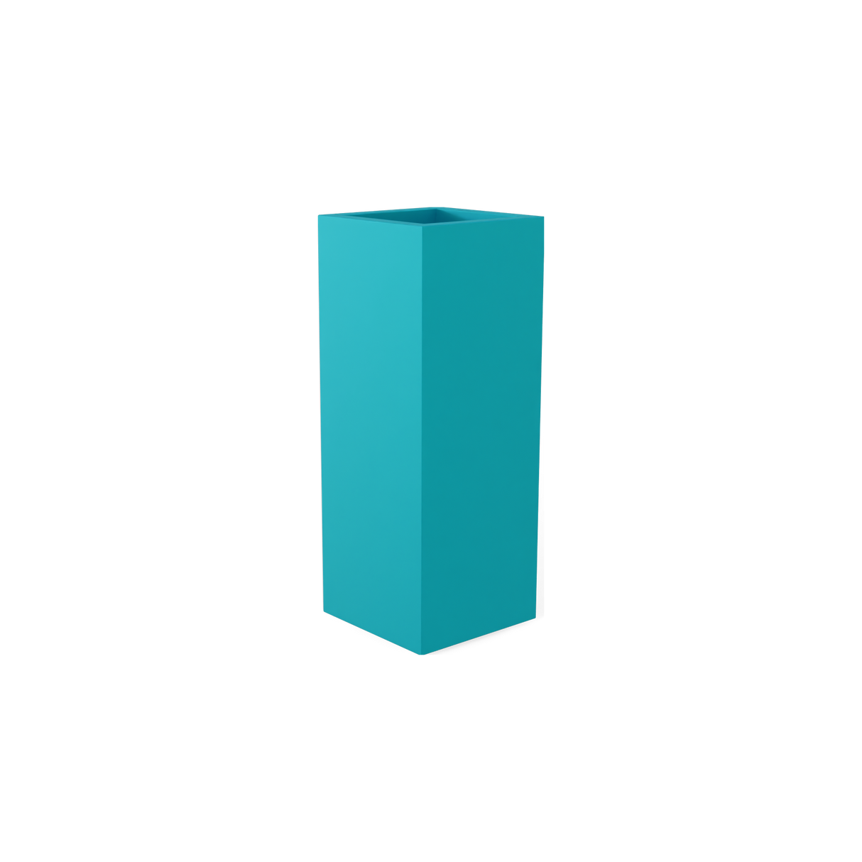 Delray corner fiberglass planter in Satin Seafoam Green
