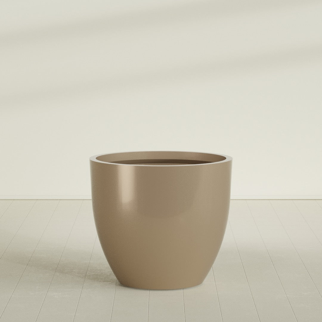 Wannsee Round Planter in Gloss Metallic Gold, 50"D × 44"H, shown empty