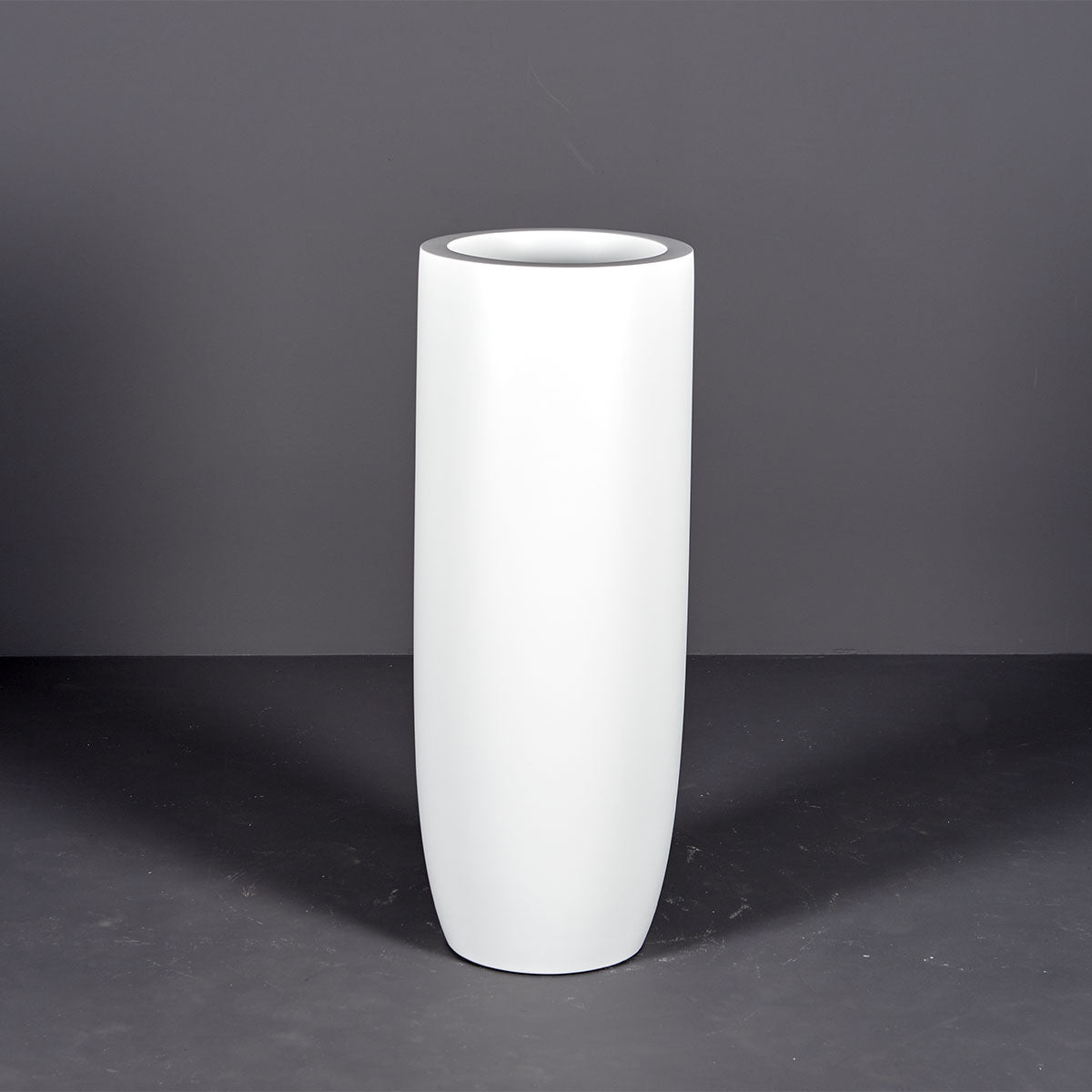Saint Tropez Bullet Round Planter, in real life