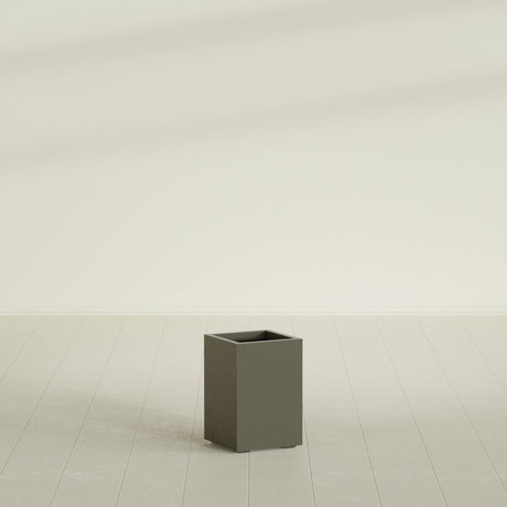 Tolga corner fiberglass planter in Matte Bronze