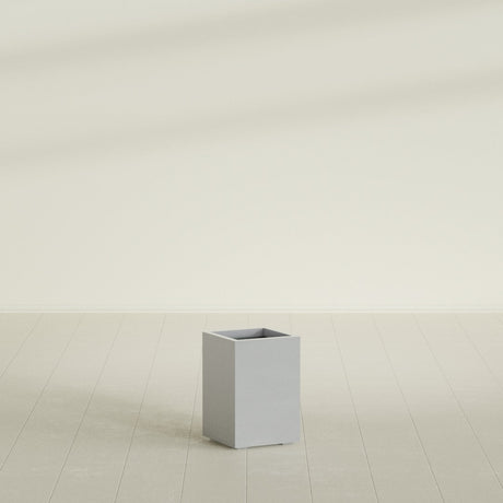 Tolga corner fiberglass planter in Metallic Silver