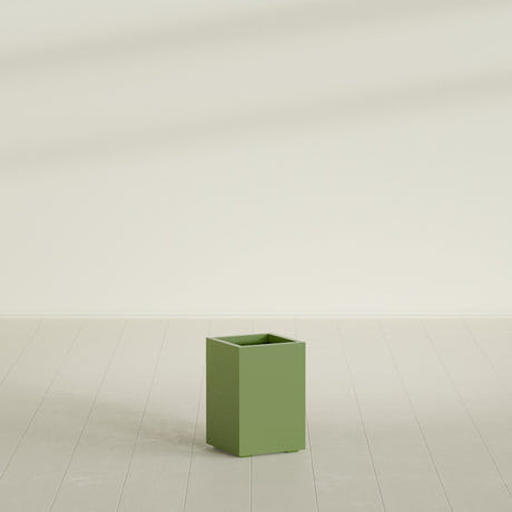 Tolga corner fiberglass planter in Satin Green