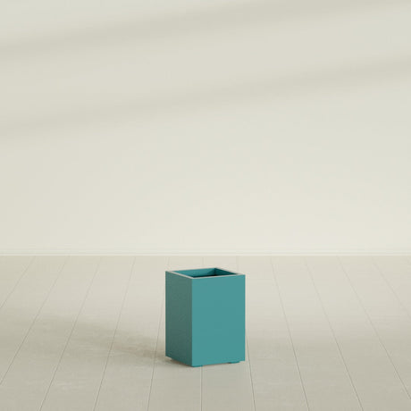 Tolga corner fiberglass planter in Satin Seafoam Green