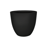 Wannsee round fiberglass planter in Matte Black, studio render